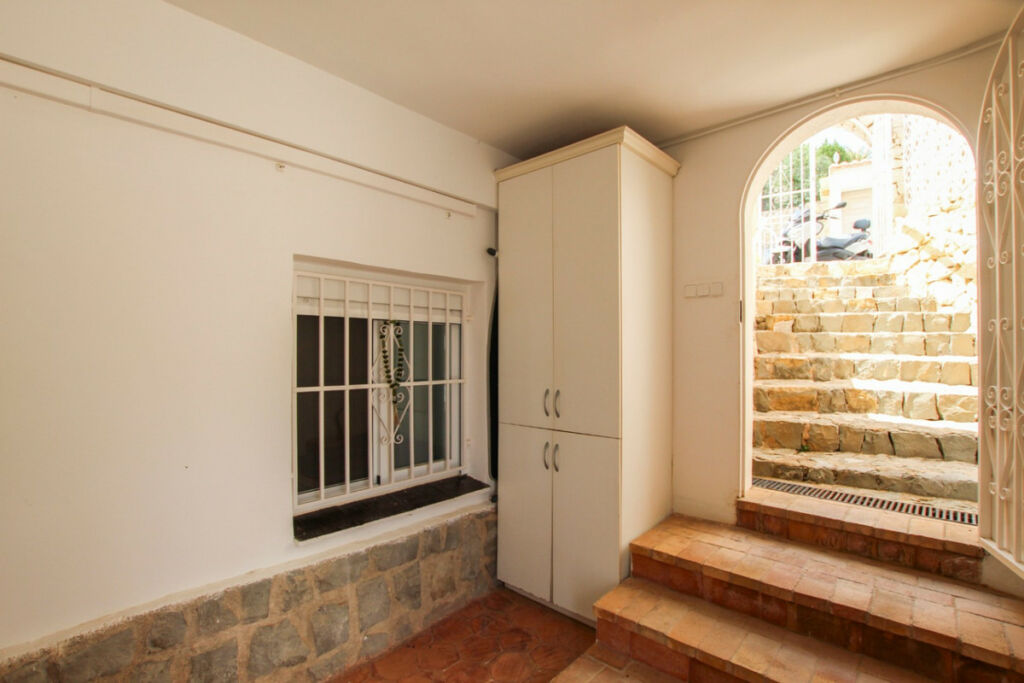 Detached Villa Calpe Alicante - image 16
