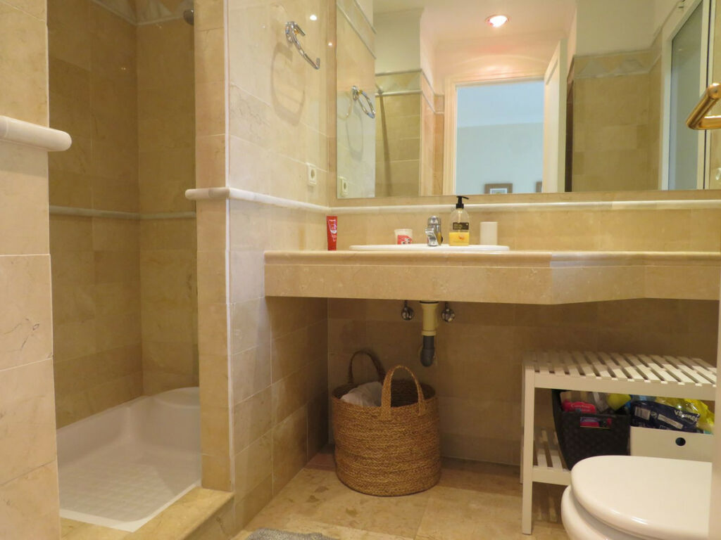 Ground Floor Apartment Elviria Málaga - image 15