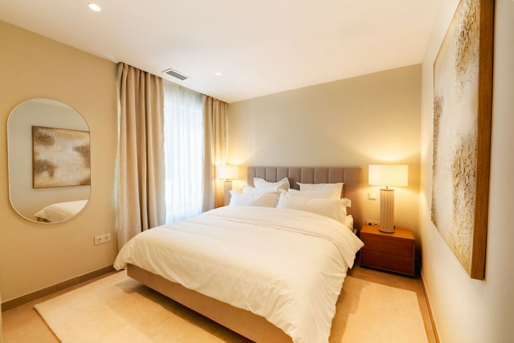 Townhouse The Golden Mile Málaga - image 15