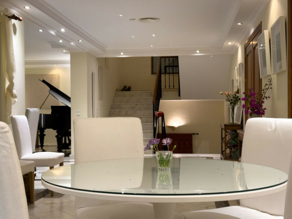 Detached Villa El Rosario Málaga - image 15