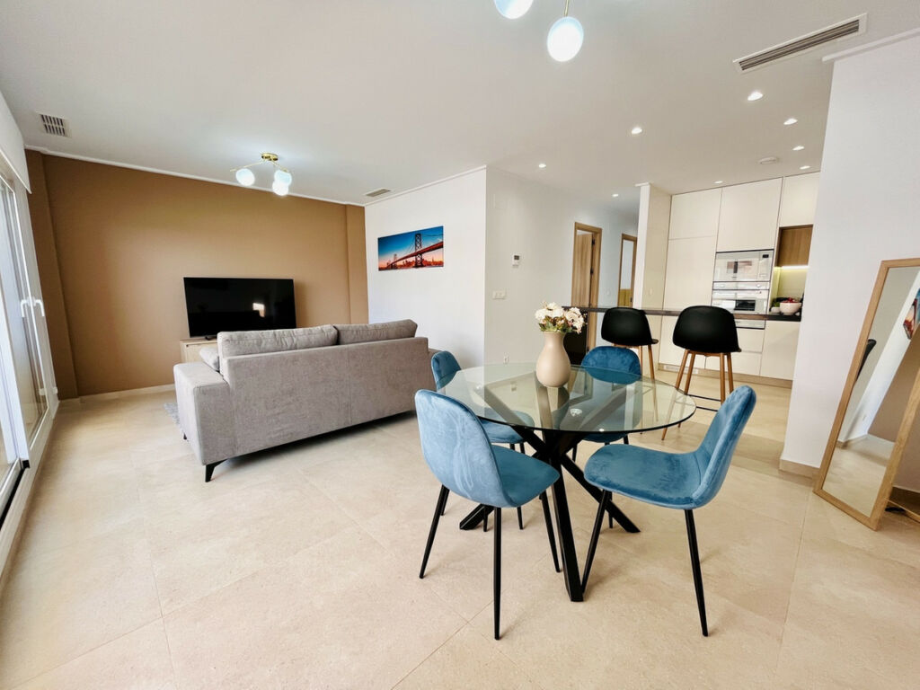 Middle Floor Apartment Guardamar del Segura Alicante - image 15