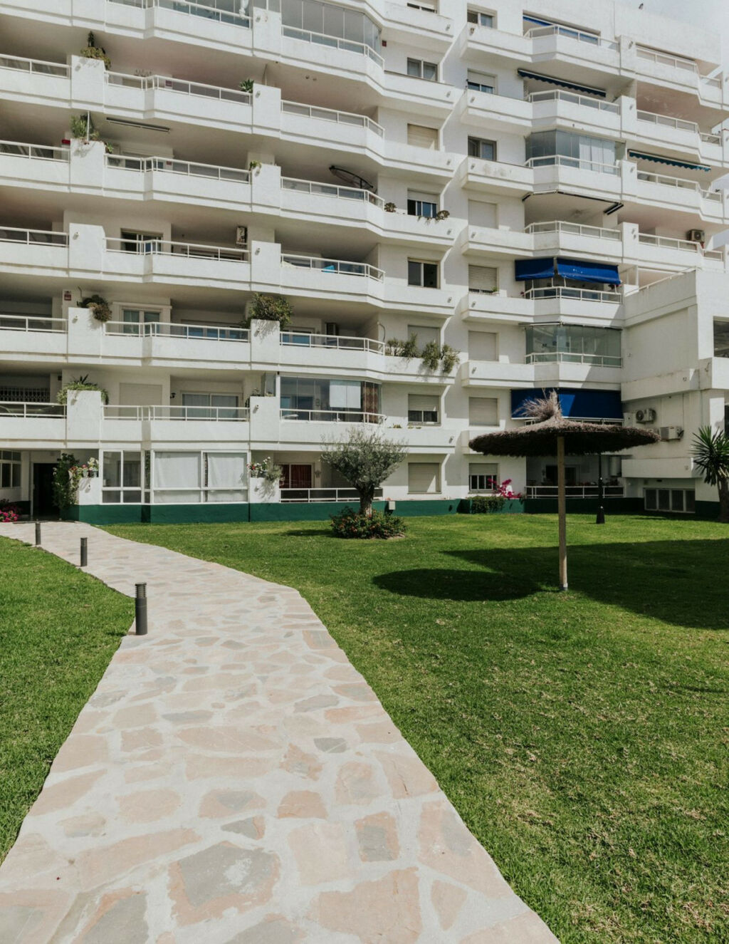 Ground Floor Apartment Estepona Málaga - image 15