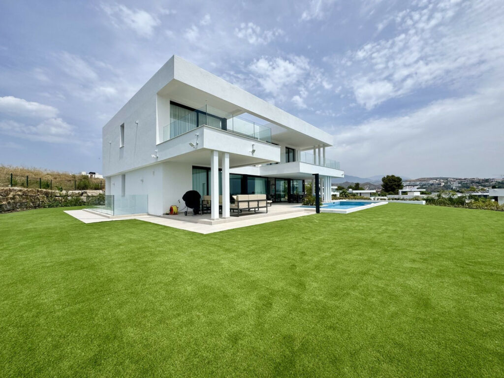 Detached Villa Cancelada Málaga - image 15