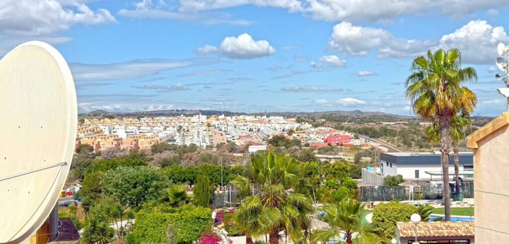 Semi-Detached House Los Altos Alicante - image 15
