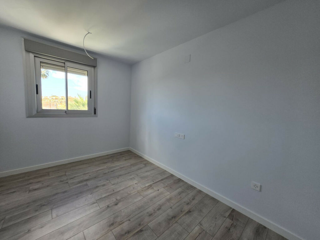 Middle Floor Apartment Torremolinos Málaga - image 14