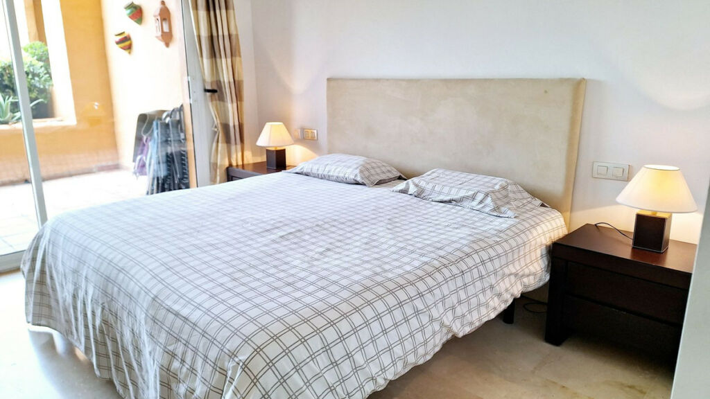Ground Floor Apartment La Duquesa Málaga - image 15
