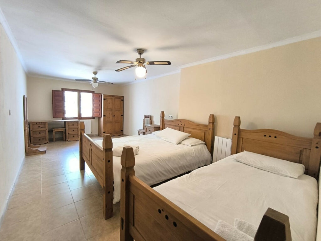 Detached Villa Villena Alicante - image 15