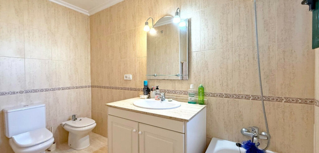 Ground Floor Apartment Lomas De Campoamor Alicante - image 15