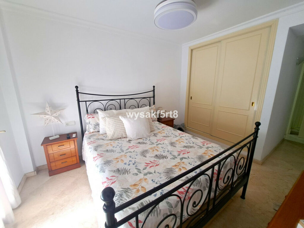 Middle Floor Apartment Casares Playa Málaga - image 14