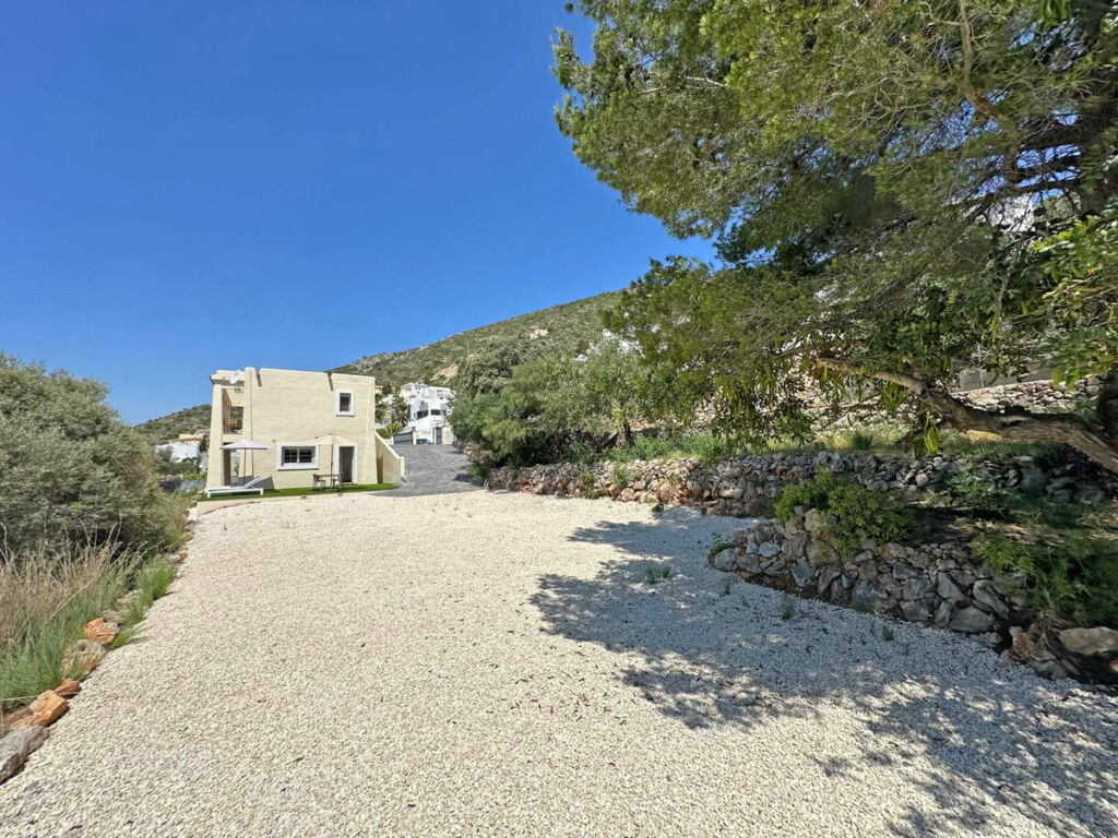 Detached Villa Jalon Alicante - image 15