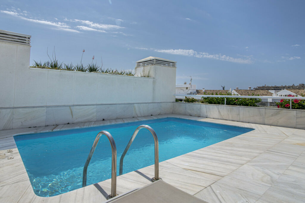 Penthouse Puerto Banús Málaga - image 15