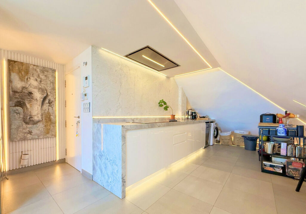 Penthouse La Duquesa Málaga - image 15