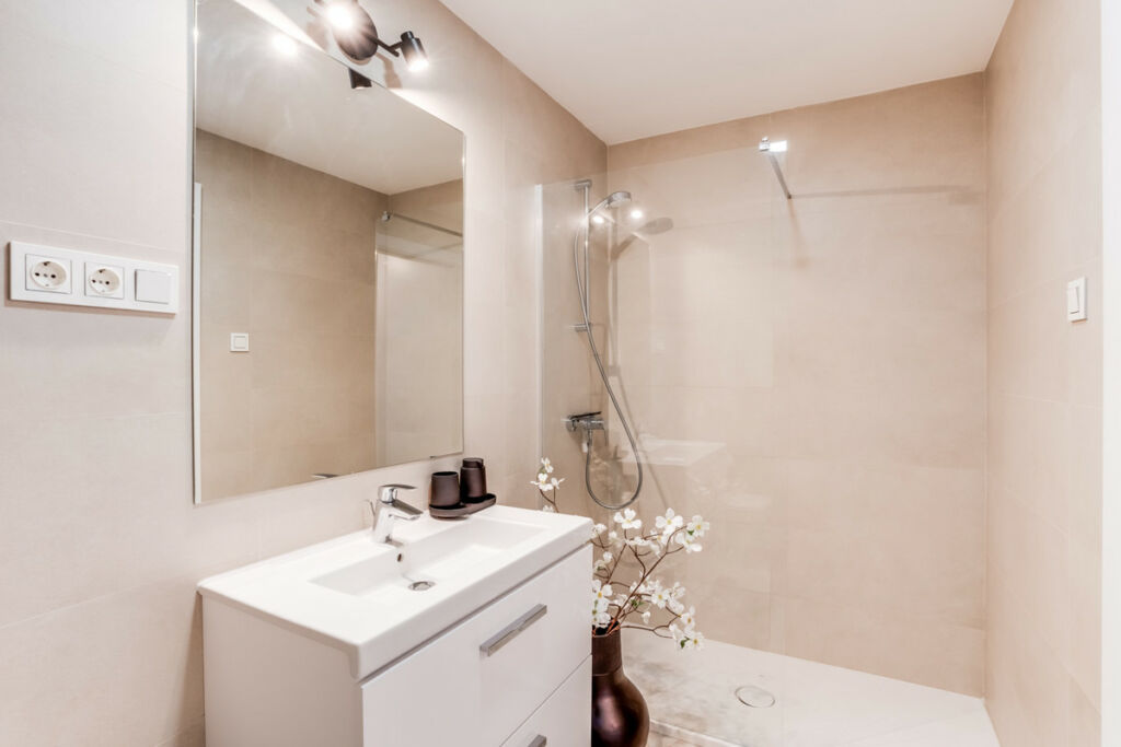 Middle Floor Apartment Málaga Málaga - image 15