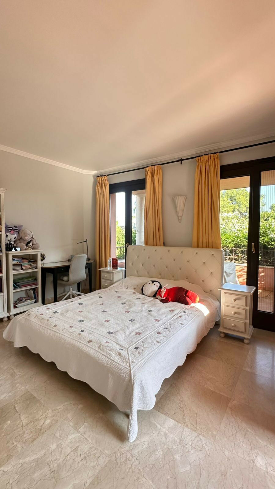 Detached Villa Sierra Blanca Málaga - image 19