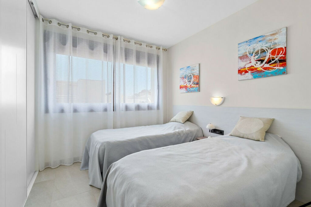 Bungalow Los Balcones Alicante - image 15