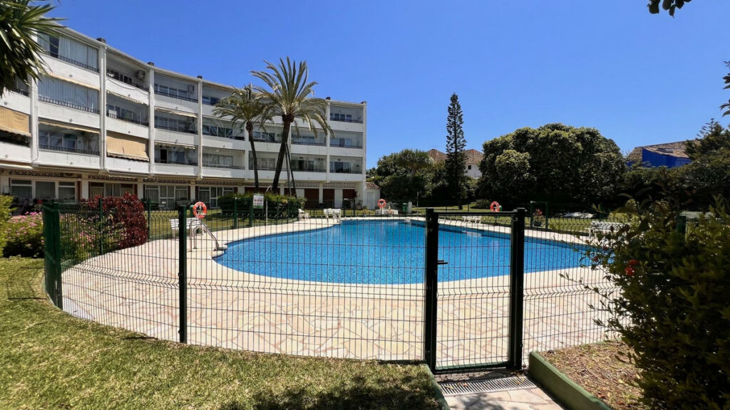 Ground Floor Apartment Marbesa Málaga - image 15