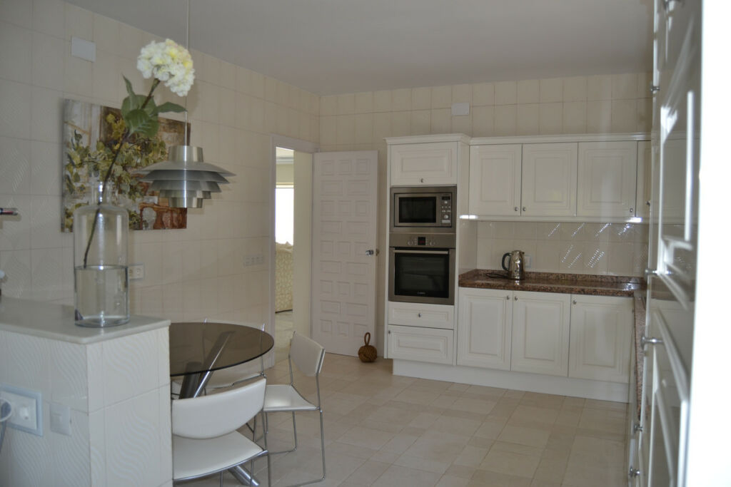 Detached Villa El Chaparral Málaga - image 15