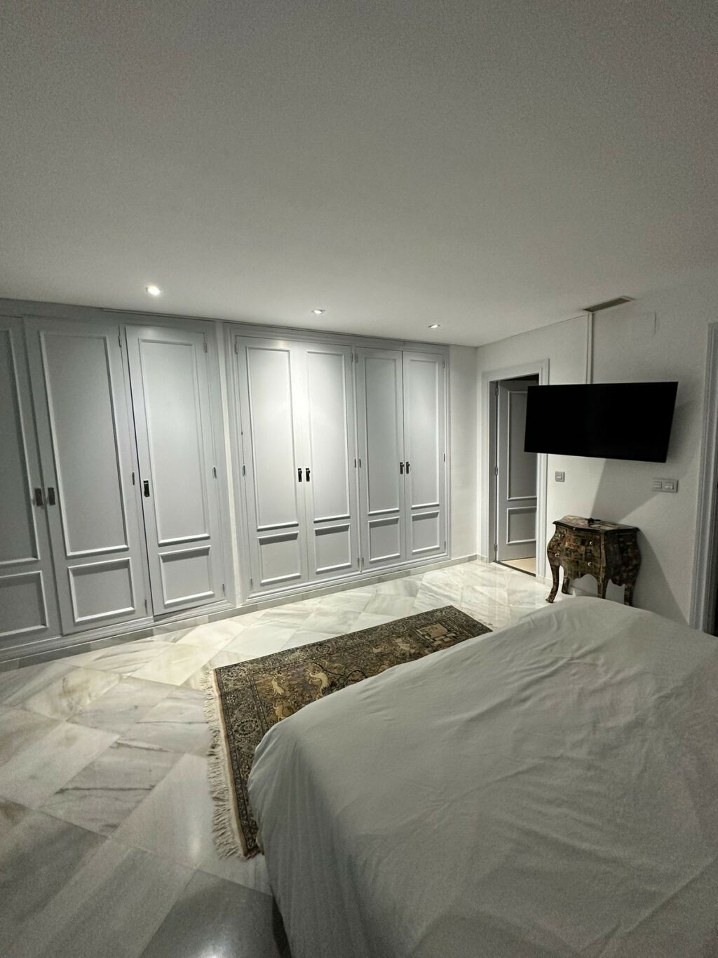 Townhouse Aloha Málaga - image 15