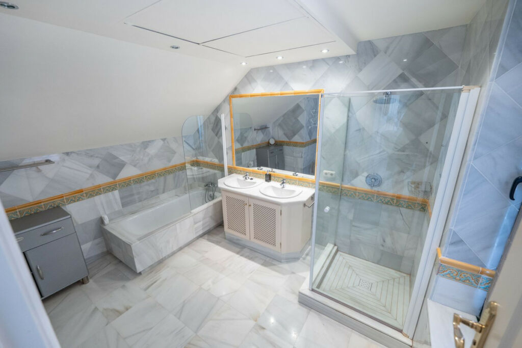 Penthouse Benahavís Málaga - image 15