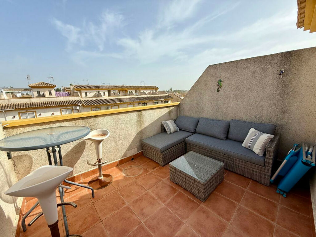 Townhouse Daya Nueva Alicante - image 15