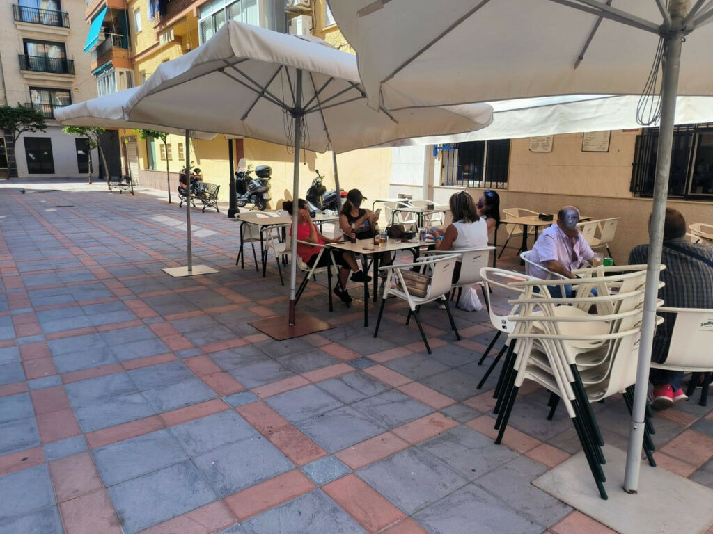 Bar Fuengirola Málaga - image 15