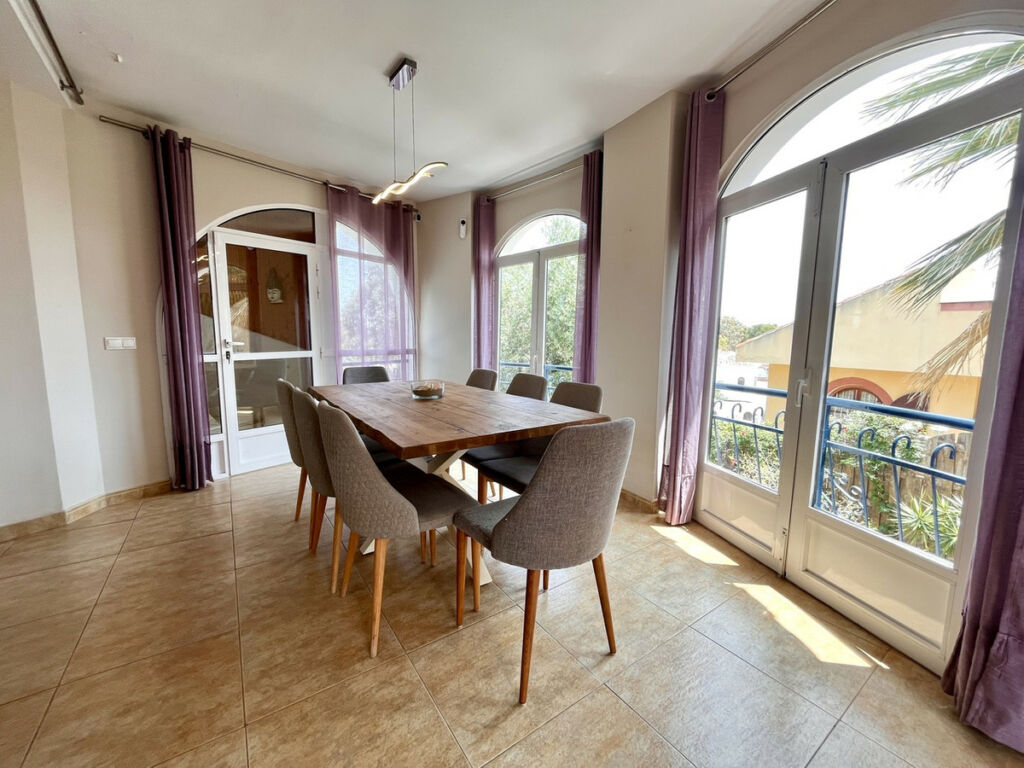 Detached Villa La Zenia Alicante - image 15