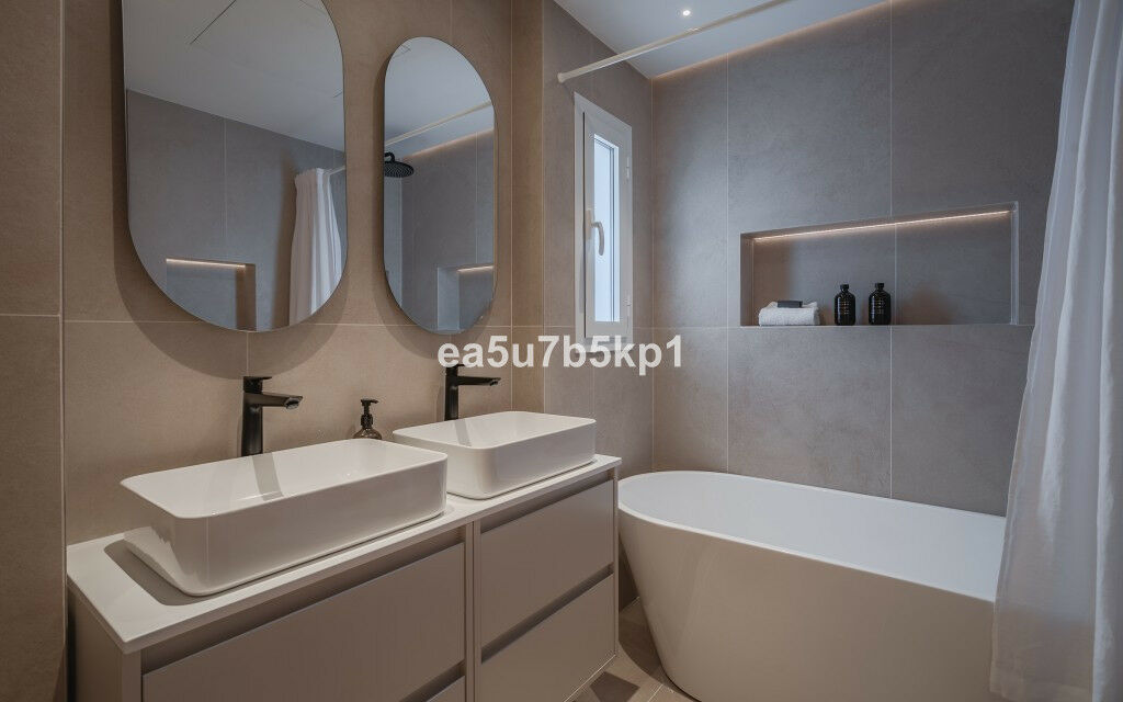 Penthouse Puerto Banús Málaga - image 15