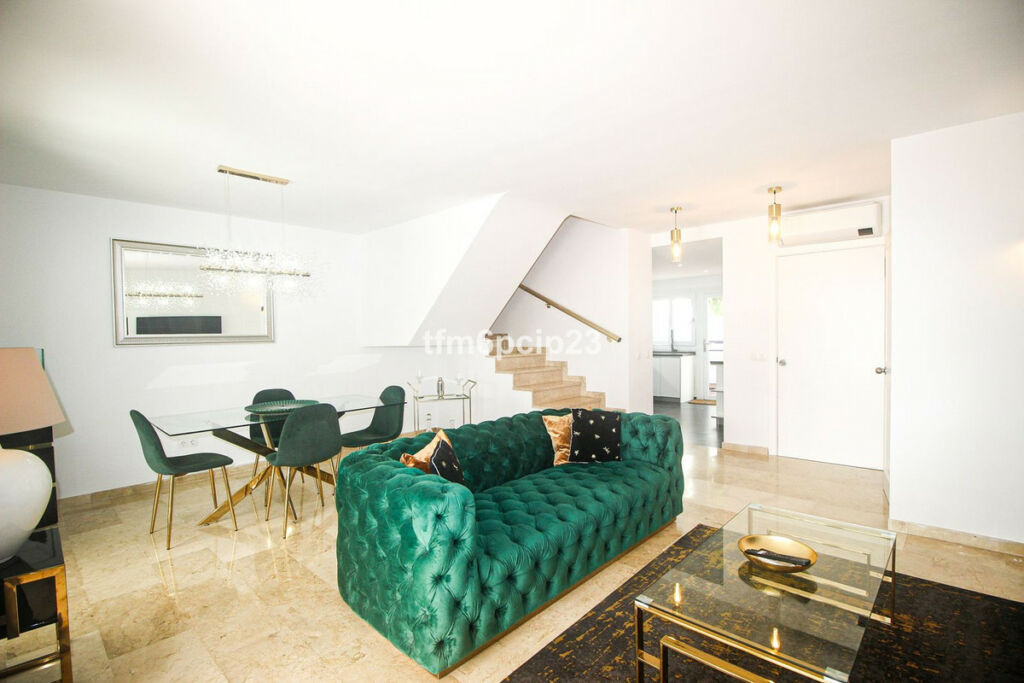 Semi-Detached House La Duquesa Málaga - image 15