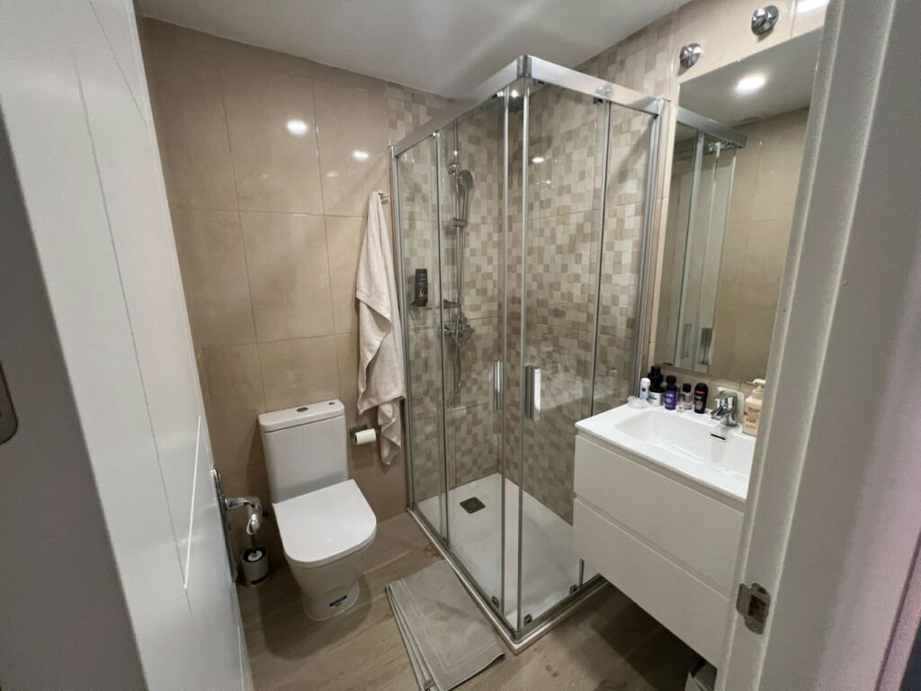 Middle Floor Apartment Marbella Málaga - image 15