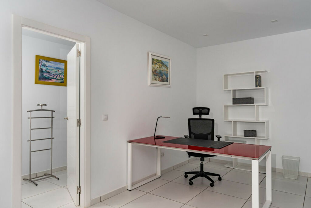 Detached Villa Benalmadena Málaga - image 18