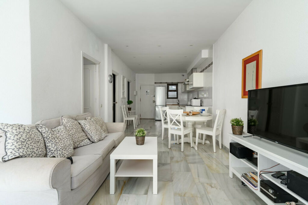 Ground Floor Apartment Calahonda Málaga - image 15