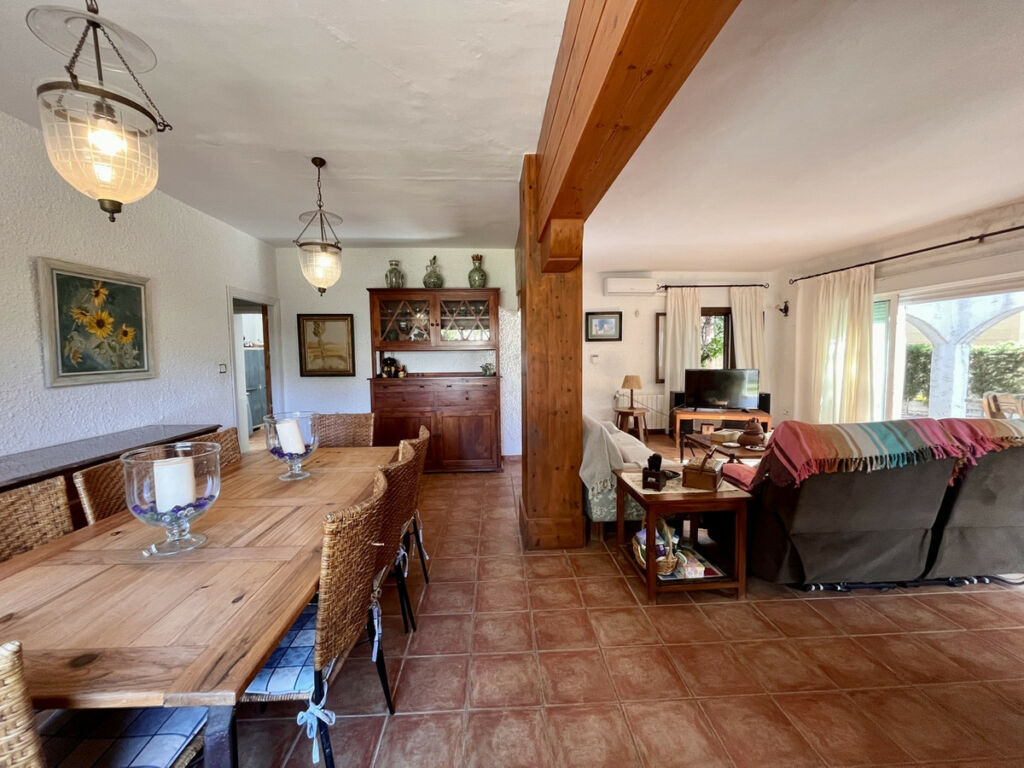 Detached Villa Cabo Roig Alicante - image 15