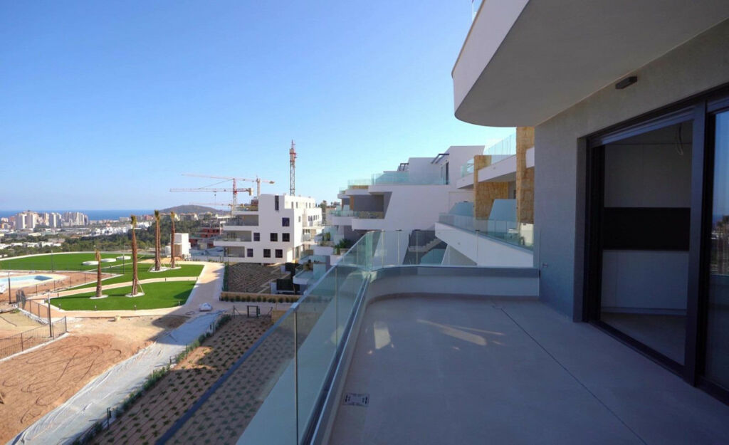 Middle Floor Apartment Finestrat Alicante - image 15