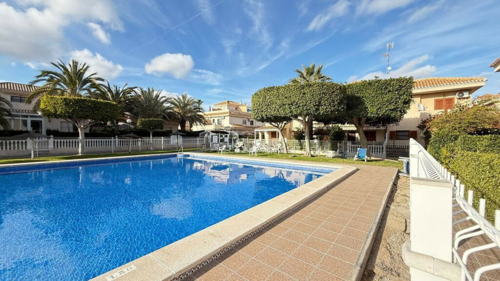 Bungalow Orihuela Costa Alicante - image 15