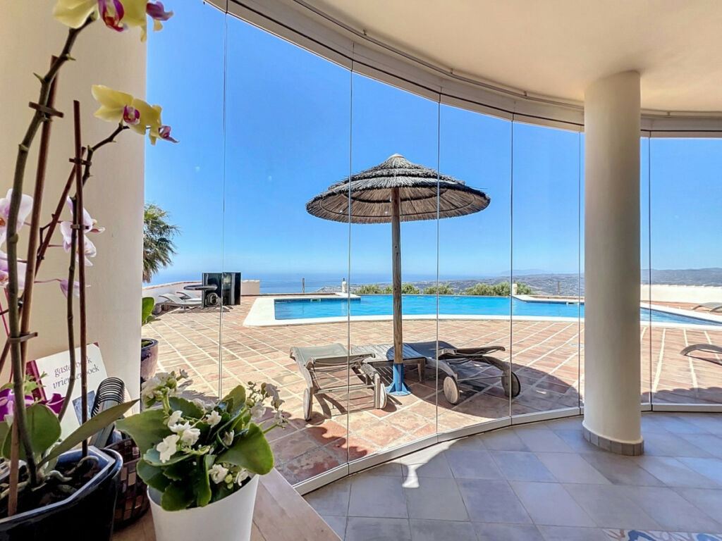 Detached Villa Algarrobo Málaga - image 15