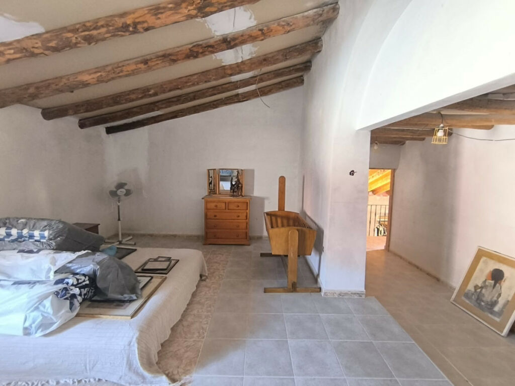 Detached Villa Chinorlet Alicante - image 15