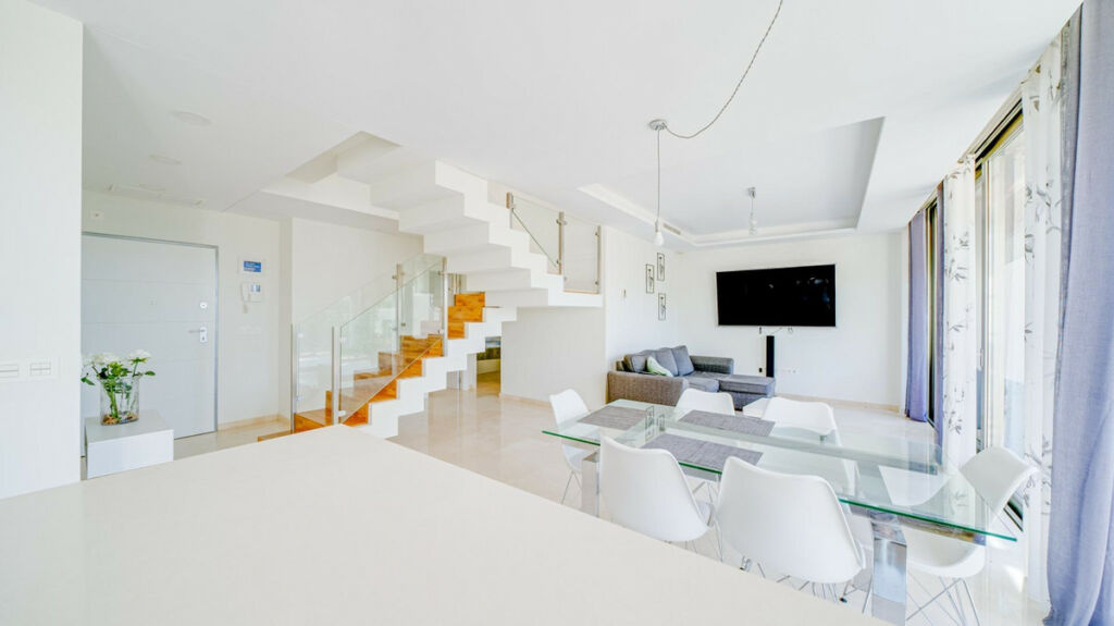 Townhouse Villajoyosa Alicante - image 16