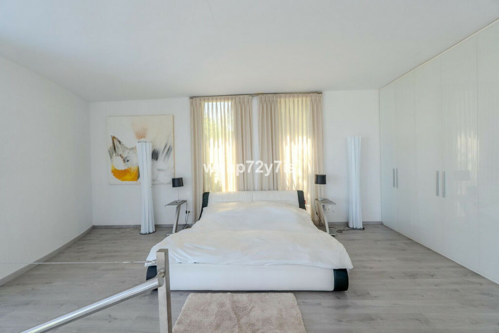 Detached Villa Benahavís Málaga - image 16