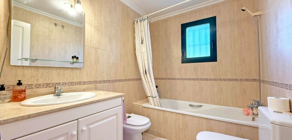Ground Floor Apartment Lomas De Campoamor Alicante - image 16