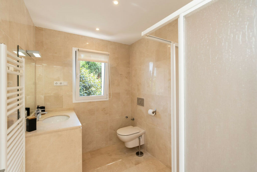 Detached Villa La Cala de Mijas Málaga - image 16
