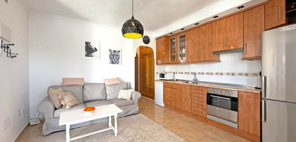 Bungalow Torrevieja Alicante - image 16