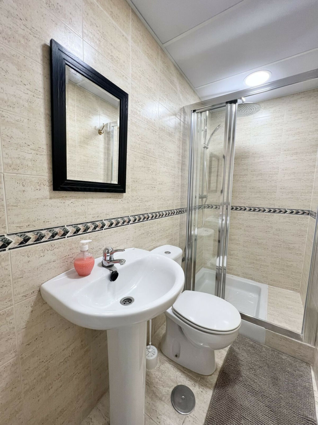 Middle Floor Apartment Calahonda Málaga - image 16