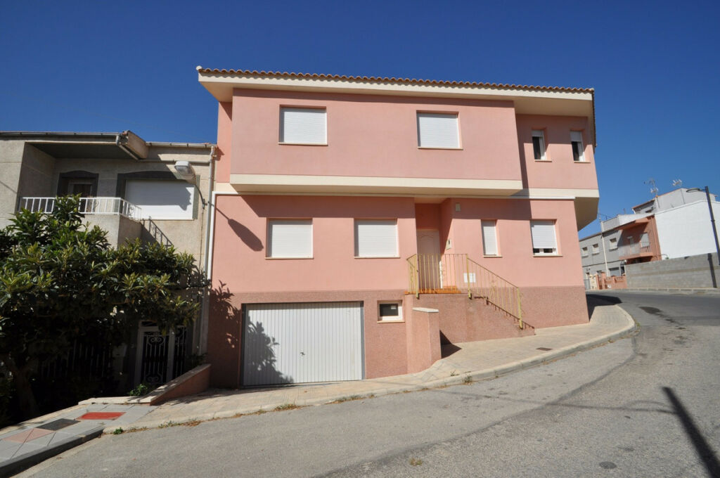 Townhouse Ibi Alicante - image 16