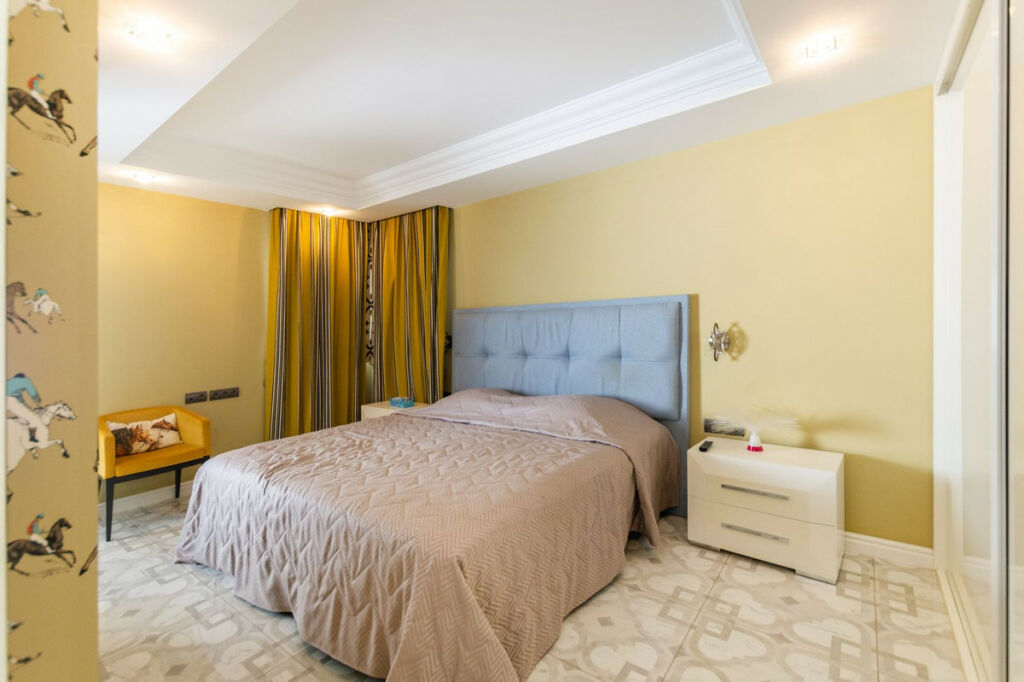 Detached Villa Hacienda Las Chapas Málaga - image 16