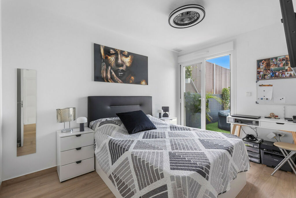 Semi-Detached House Vista Bella Golf Alicante - image 16