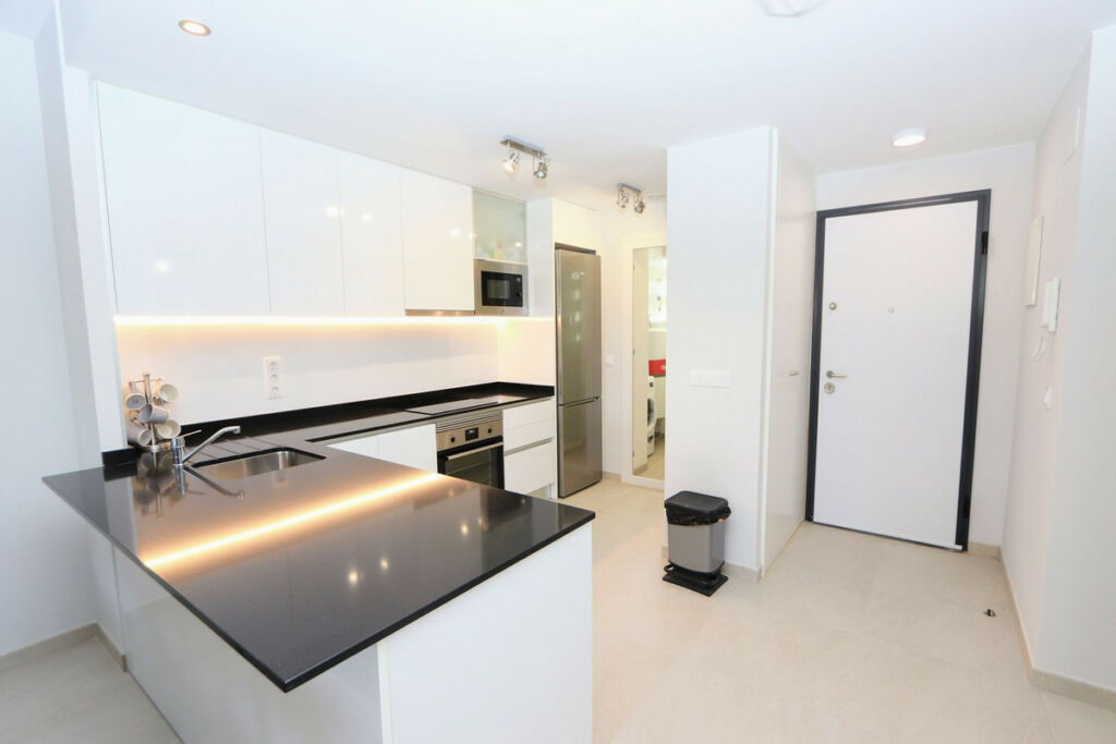 Ground Floor Apartment Playa Flamenca Alicante - image 16