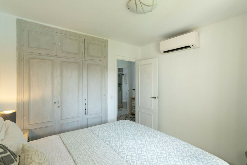 Townhouse Montemar Málaga - image 18