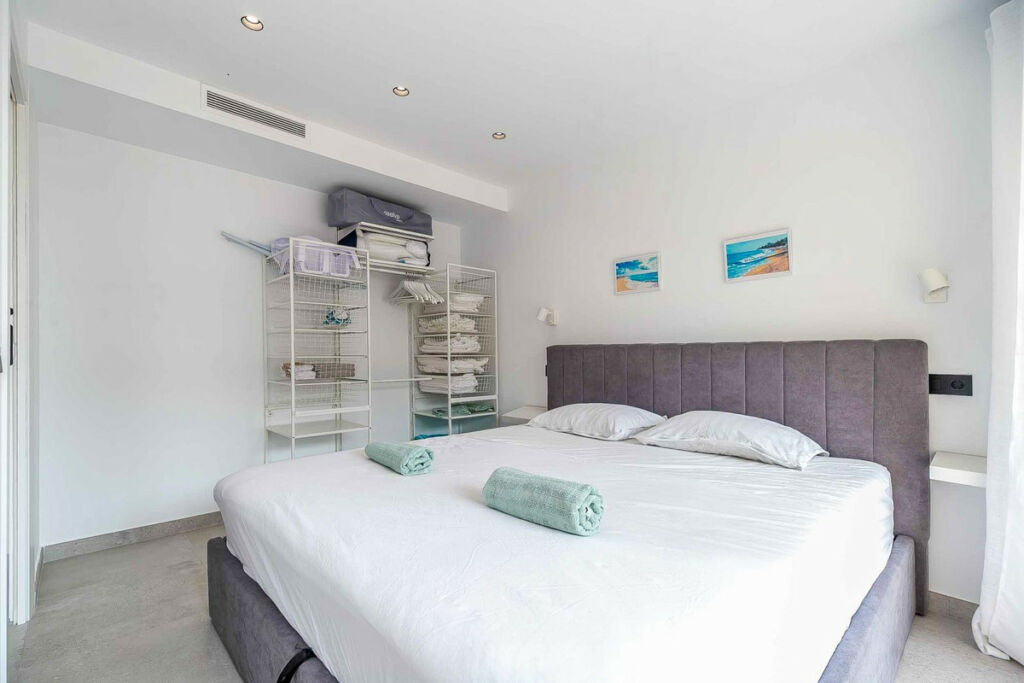 Middle Floor Apartment Fuengirola Málaga - image 16