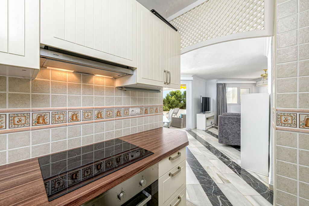 Penthouse Duplex Calahonda Málaga - image 16