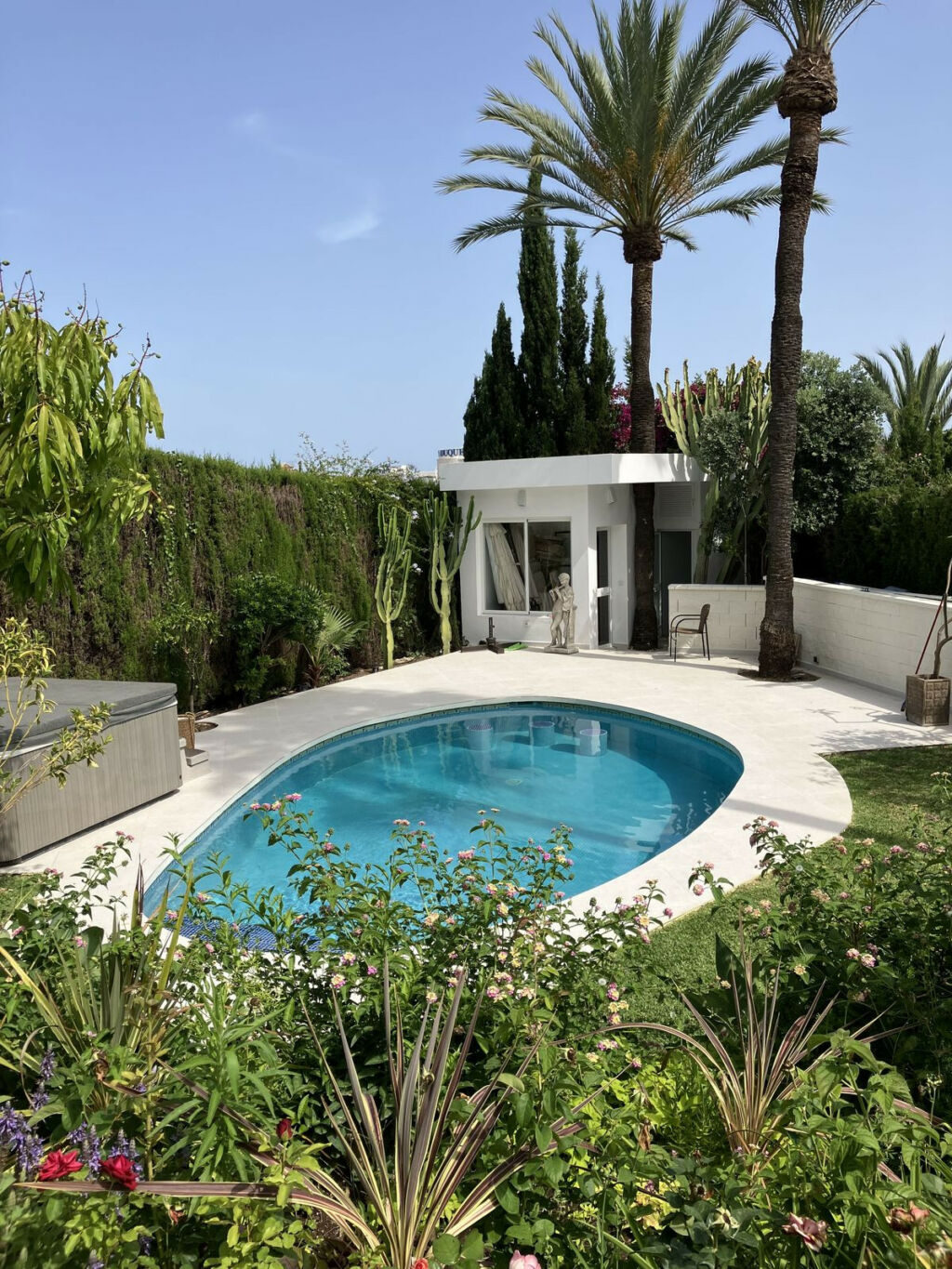 Detached Villa Puerto Banús Málaga - image 16